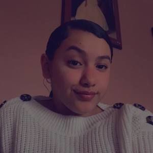 Meet your Posher, Esmerai